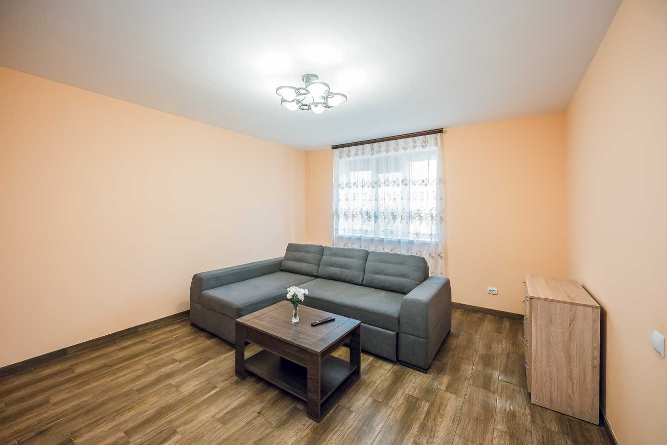 довгострокова оренда 3-к таунхаус Київ, Солом`янський, 45000 грн./міс.