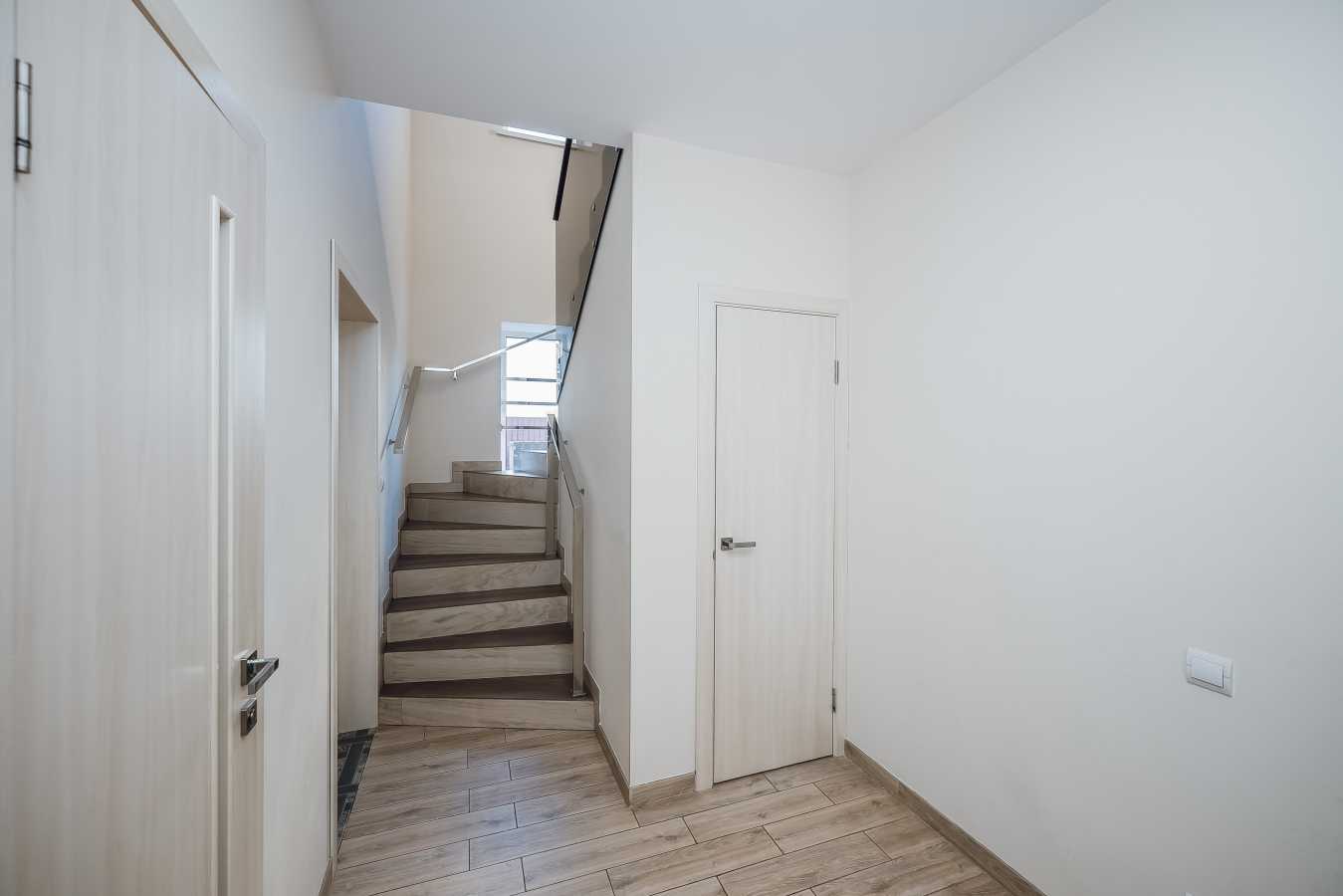 довгострокова оренда 3-к таунхаус Київ, Солом`янський, 45000 грн./міс.