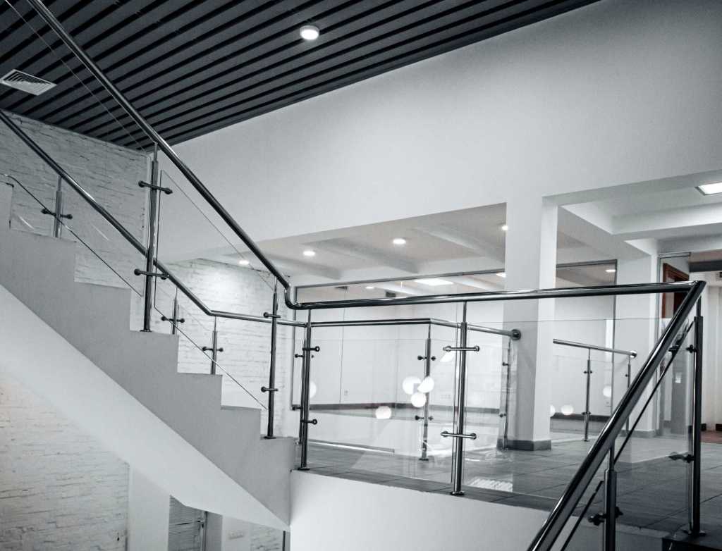 довгострокова оренда офісне приміщення Київ, Дніпровський, 90000 грн./міс.