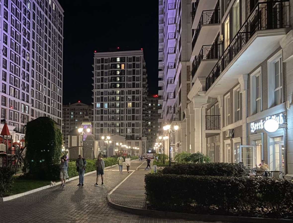 довгострокова оренда торгові площі Київ, Голосіївський, 1400 $/міс.