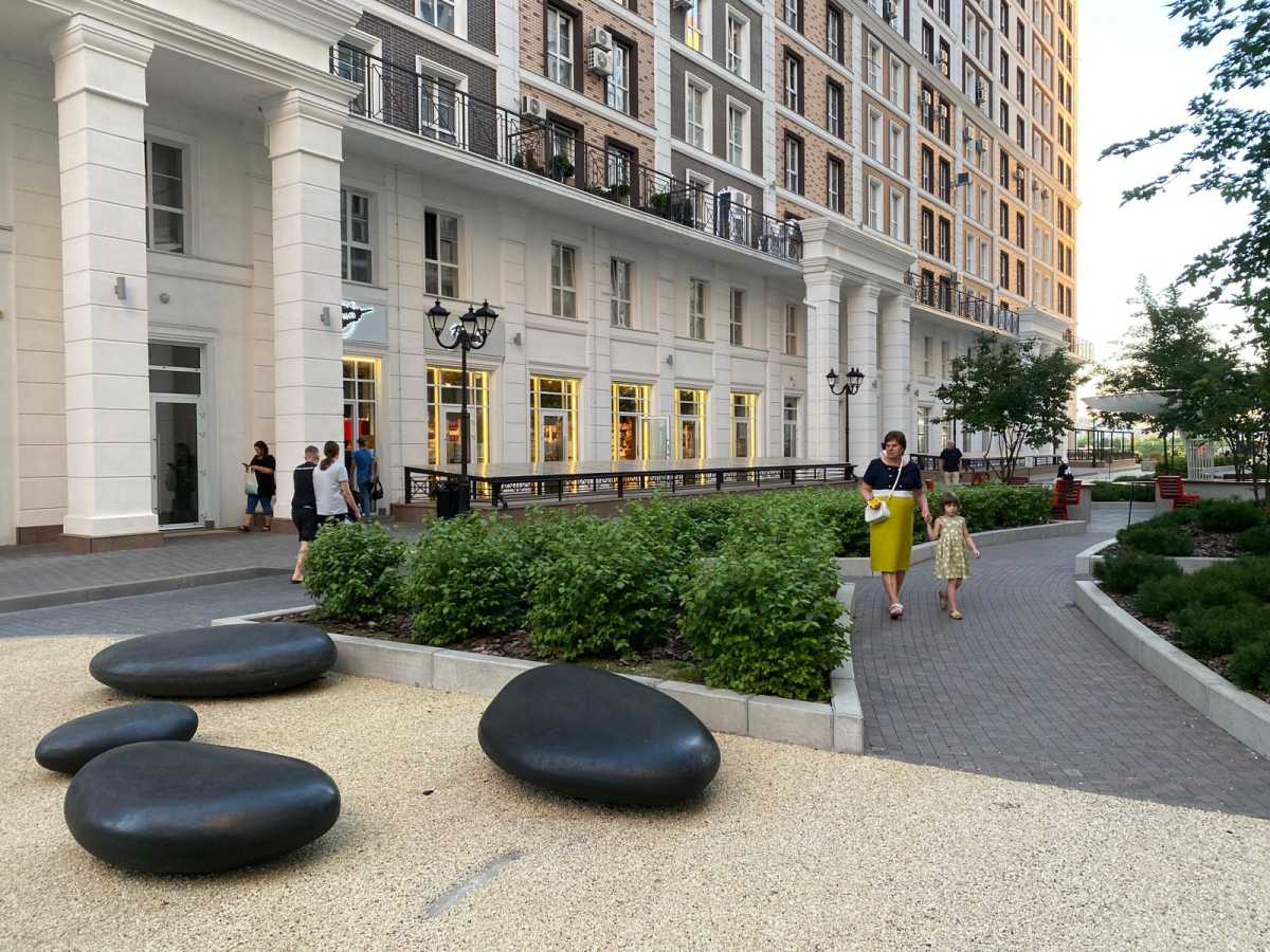 довгострокова оренда торгові площі Київ, Голосіївський, 1400 $/міс.