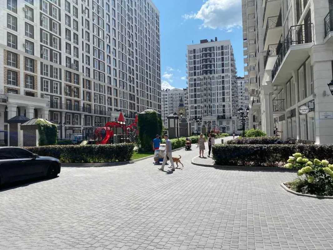 довгострокова оренда торгові площі Київ, Голосіївський, 1580 $/міс.