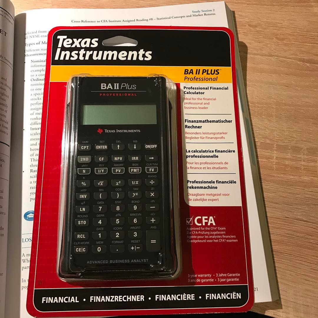 Финансовый калькулятор BA II Plus Professional Pro Texas Instruments