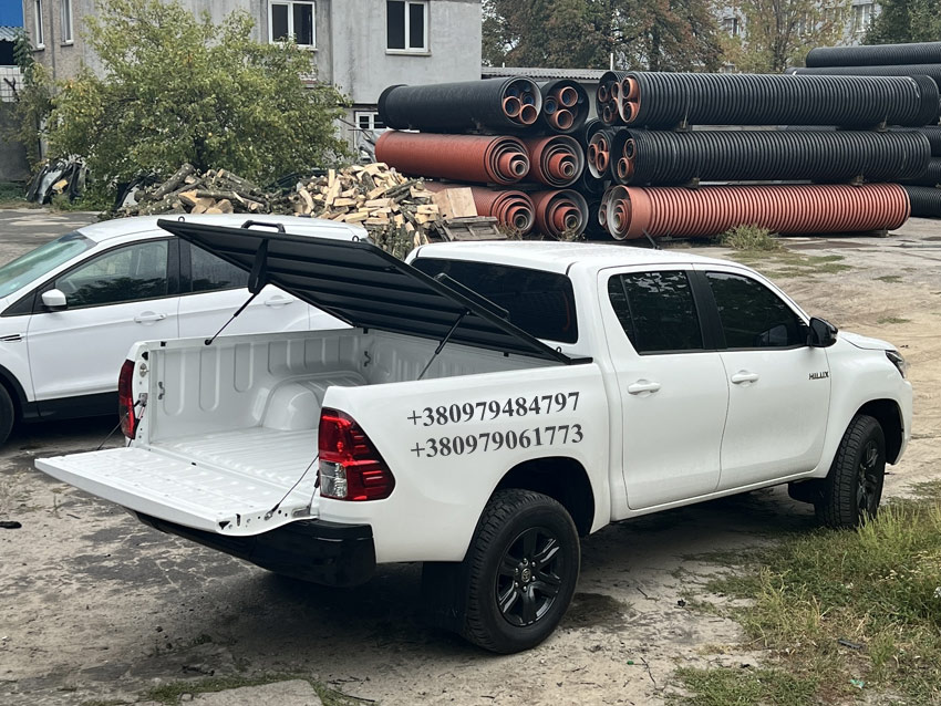 Крышка кузова для Toyota Tacoma пикапа. Крышка на пикап Тойота Такома.