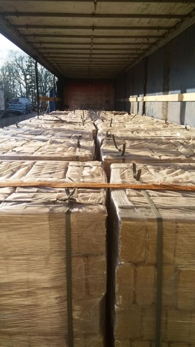 Продаем топливные древесные брикеты типа RUF 