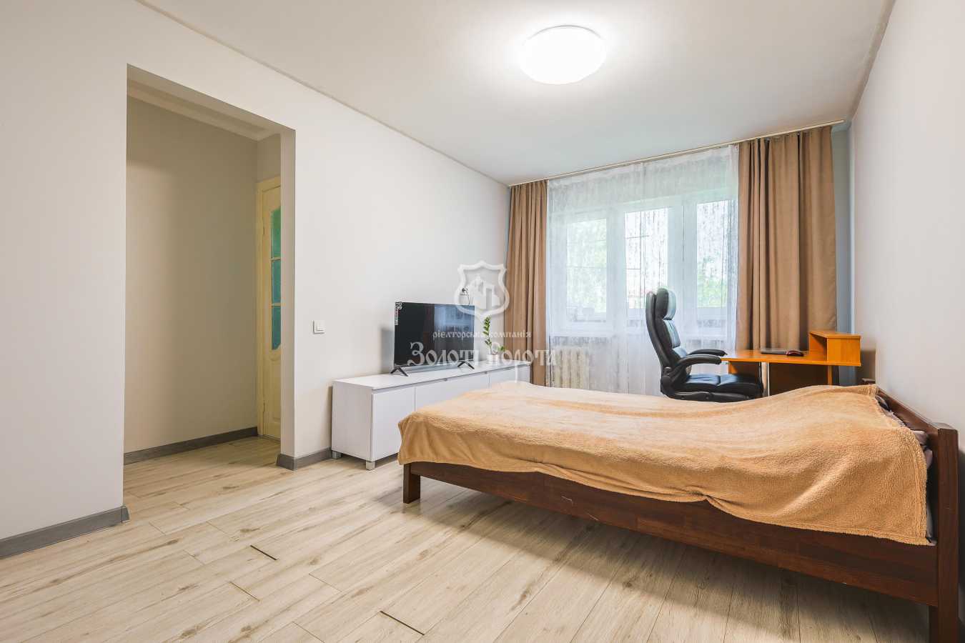 продаж 1-к квартира Київ, Солом`янський, 46000 $
