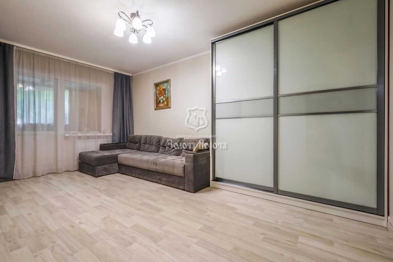 продаж 2-к квартира Київ, Солом`янський, 107000 $
