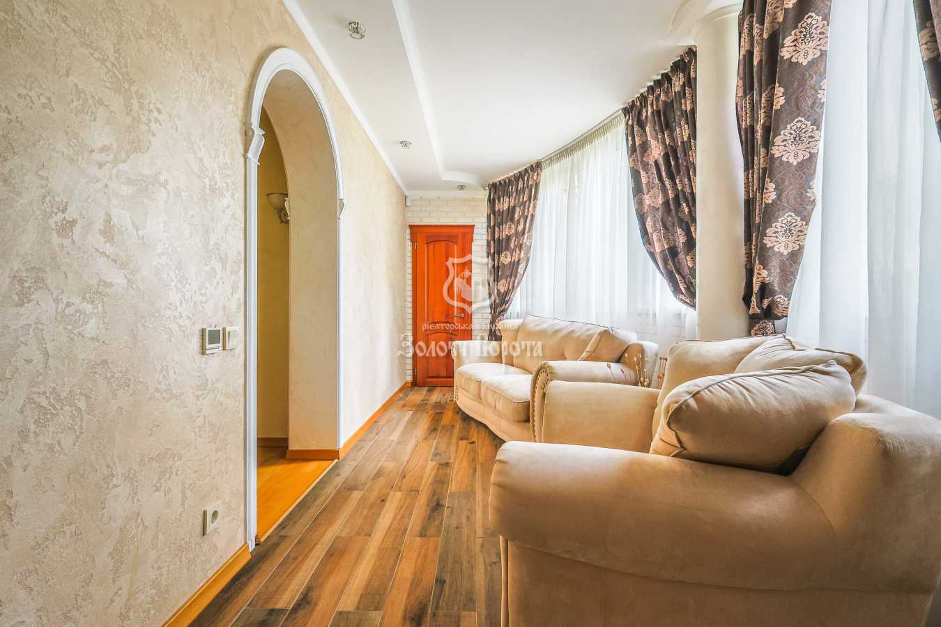 продаж 3-к квартира Бучанський, Вишневе, 155000 $