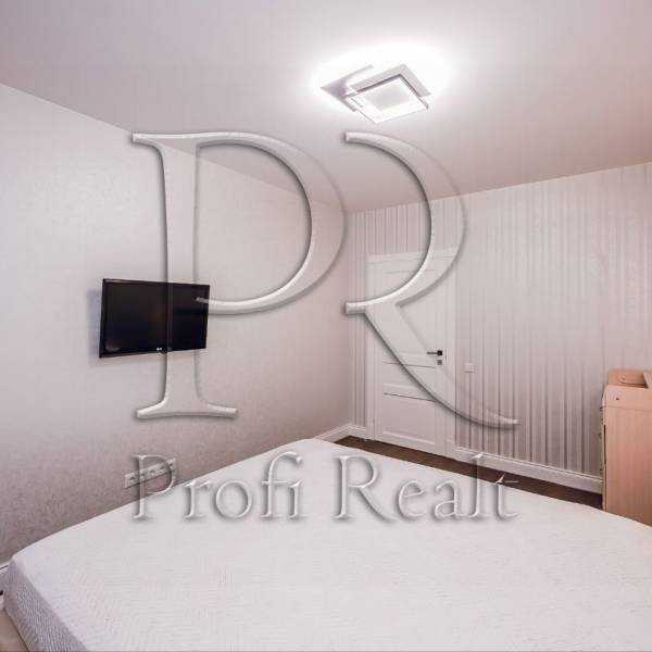 продаж 3-к квартира Київ, Дніпровський, 177000 $