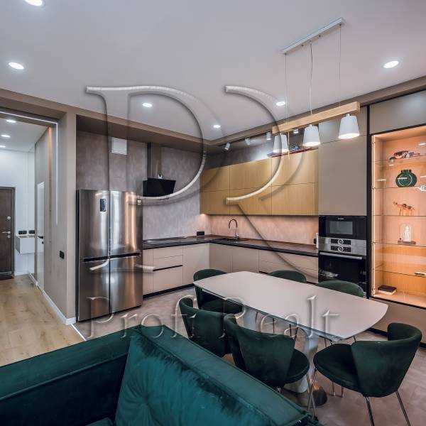 продаж 3-к квартира Київ, Дніпровський, 249999 $