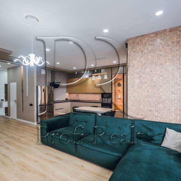 продаж 3-к квартира Київ, Дніпровський, 249999 $