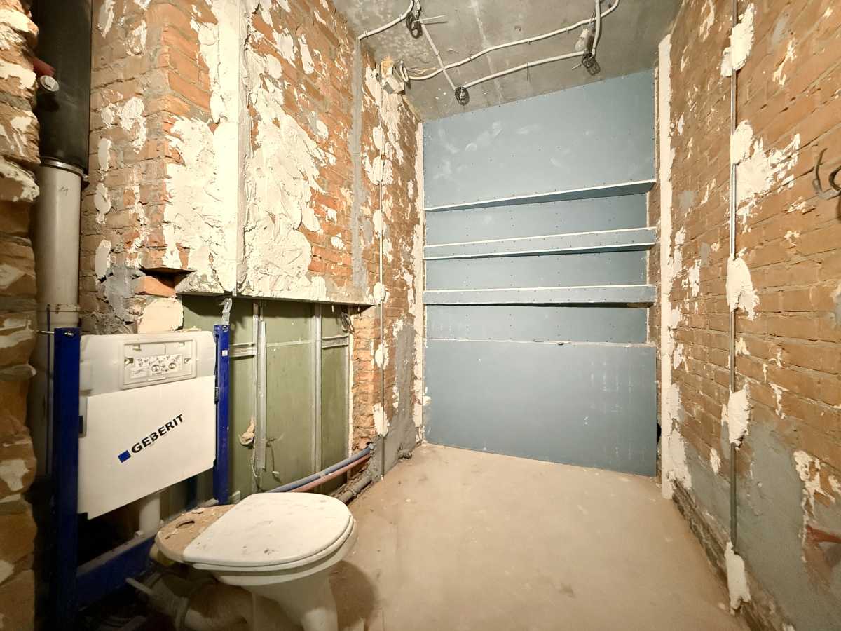 продаж 3-к квартира Київ, Дніпровський, 250000 $