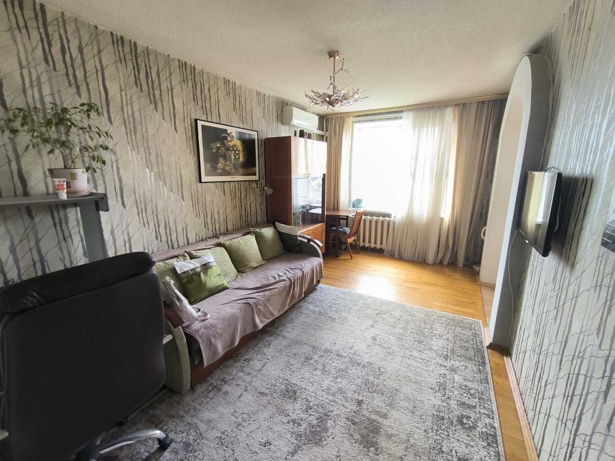 продаж 3-к квартира Київ, Дніпровський, 82000 $