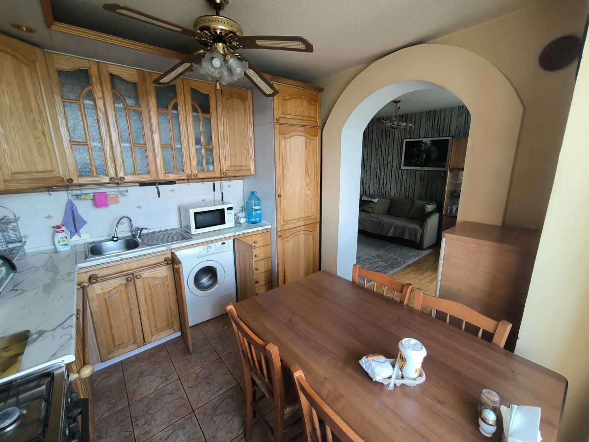 продаж 3-к квартира Київ, Дніпровський, 82000 $