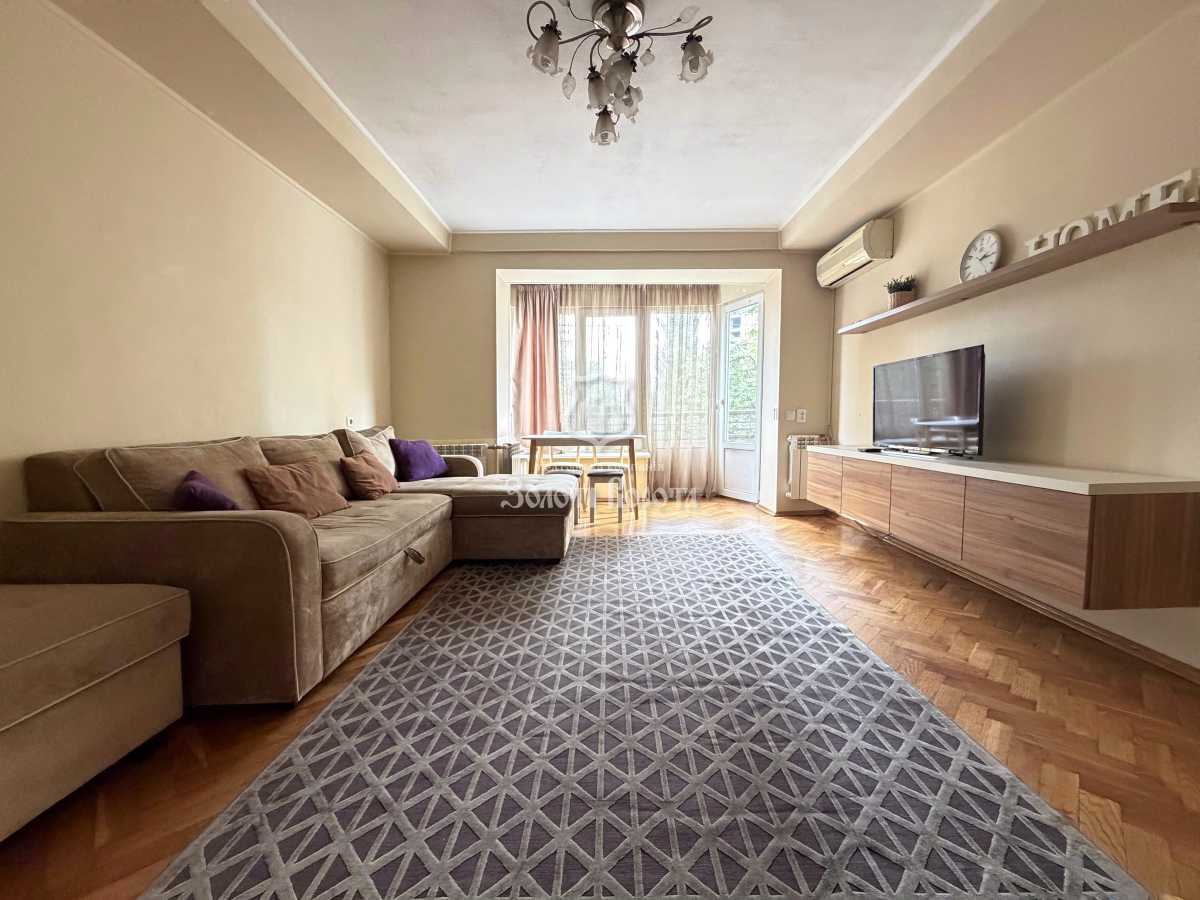 продаж 3-к квартира Київ, Печерський, 88000 $