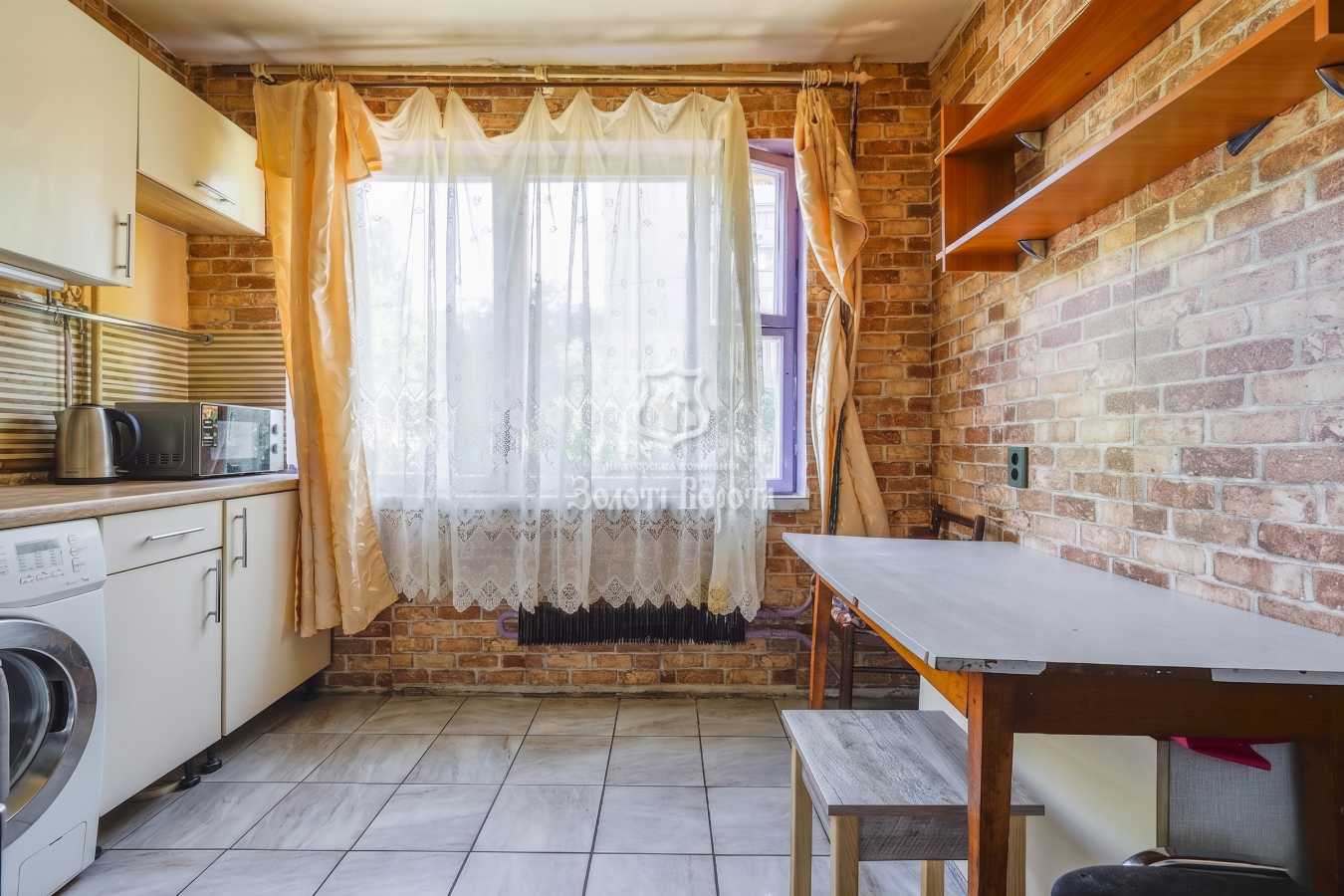 продаж 3-к квартира Київ, Святошинський, 75000 $