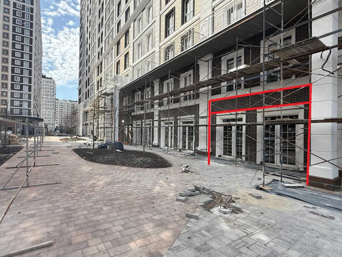 продаж торгові площі Київ, Голосіївський, 142000 $