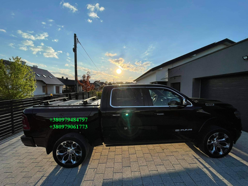 Рейлінги Thule з направляючими для силової кришки кузова пікапа