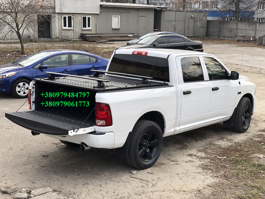 Рейлінги Thule з направляючими для силової кришки кузова пікапа