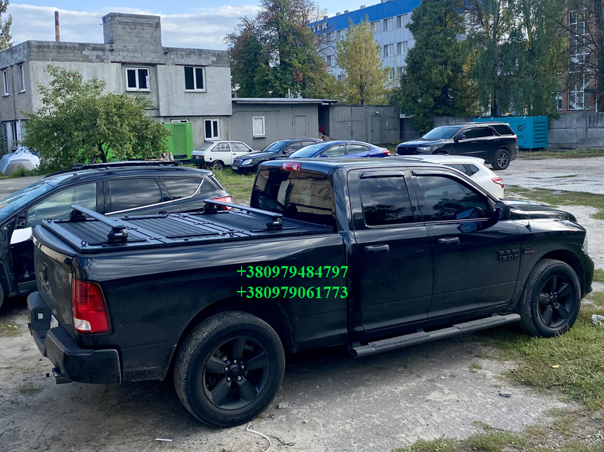 Рейлінги Thule з направляючими для силової кришки кузова пікапа