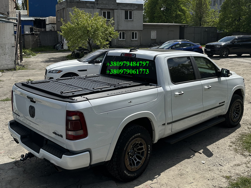 Рейлінги Thule з направляючими для силової кришки кузова пікапа