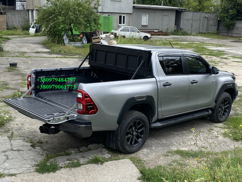 Рейлінги Thule з направляючими для силової кришки кузова пікапа