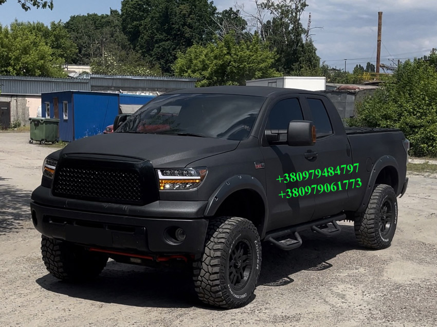 Силова багатофункціональна кришка кузова пікапа Toyota Hilux GR Sport. Накриття на кузов пікапа Тойота Хайлюкс. Кришка кузова пікапа Toyota Hilux.