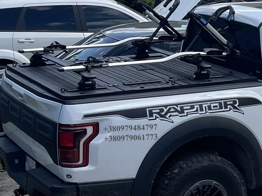 Силова багатофункціональна кришка кузова пікапа Toyota Hilux GR Sport. Накриття на кузов пікапа Тойота Хайлюкс. Кришка кузова пікапа Toyota Hilux.