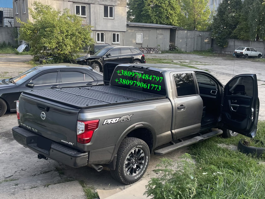 Силова багатофункціональна кришка кузова пікапа Toyota Hilux GR Sport. Накриття на кузов пікапа Тойота Хайлюкс. Кришка кузова пікапа Toyota Hilux.