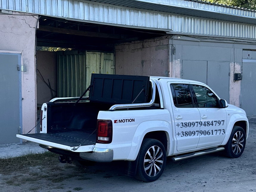 Силова багатофункціональна кришка кузова пікапа Toyota Hilux GR Sport. Накриття на кузов пікапа Тойота Хайлюкс. Кришка кузова пікапа Toyota Hilux.