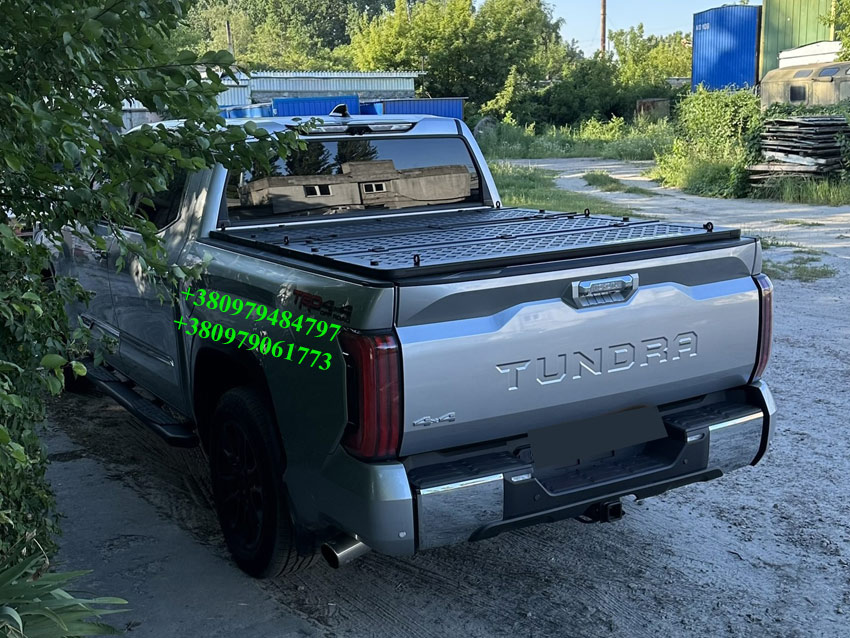 Силова кришка кузова пікапа Toyota Tundra, виробництво Tuning BVV. Накриття на кузов пікапа Toyota Tundra. Крышка кузова для Тойота Тундра пикапа. Трехсекционная крышка багажника кузова пикапа. 